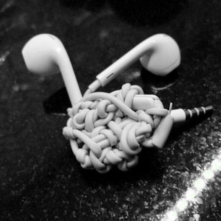 𝗮 𝗱𝗮𝗿𝗸 𝗯𝗿𝗮𝗶𝗻ᬼ⃟🖤