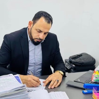 الاستاذ حسن الكاظمي مدرس اللغة الانكليزية محافظة كركوك