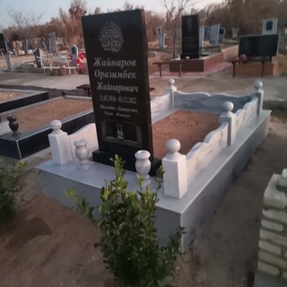 YODGORLIK TOSHLARI MRAMIR. GRANIT.
