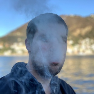 V S