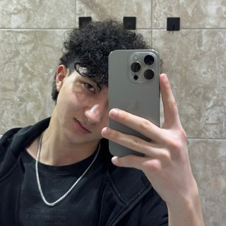𝑽𝑬𝑹𝑺𝑰𝑺𝑬