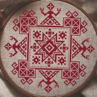Вишиваємо хрестиком🪡🧵