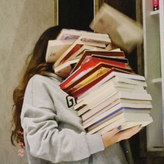 Книжкова вітальня