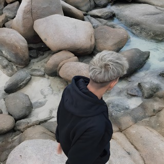 ⁣⁫ ꝛɪsᴍʌɴ•⁫