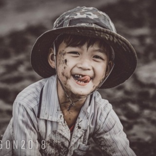 Anh Hoàng Lộc Lá
