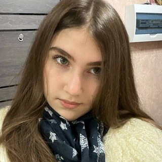 𝒦𝓇𝒾𝓈𝓉𝒾𝓃𝒶