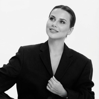 Regina | Designer
