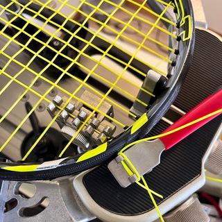 Tennis Stringer
