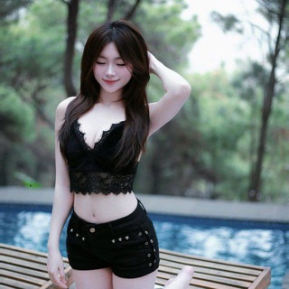 Nhóm giao lưu 18+