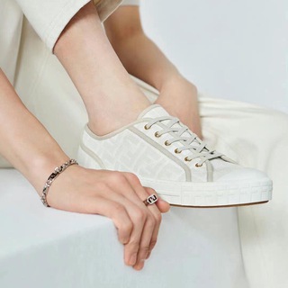 Women’s_Shoes