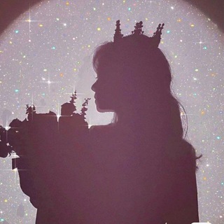 ⋆┈┈👸♛❀ུ۪𝐐𝐔𝐄𝐄𝐍'𝐒❀ུ۪♛👸┈┈⋆