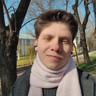 Влад Авдеев